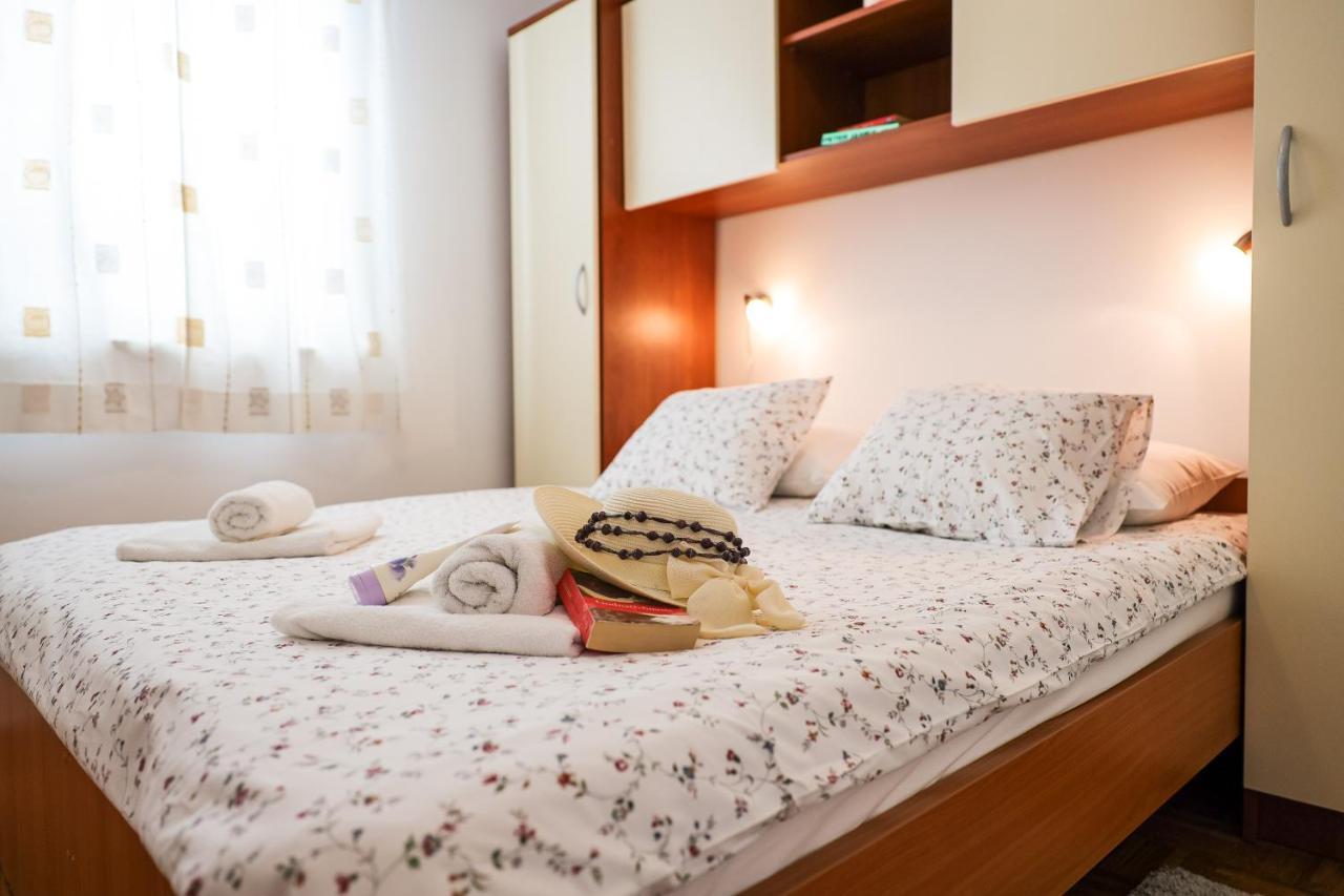 Luton Apartment Zadar Kozino Heating Pool & Jacuzzi Exterior photo