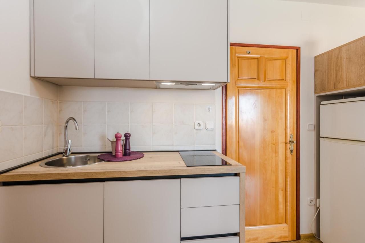 Luton Apartment Zadar Kozino Heating Pool & Jacuzzi Exterior photo